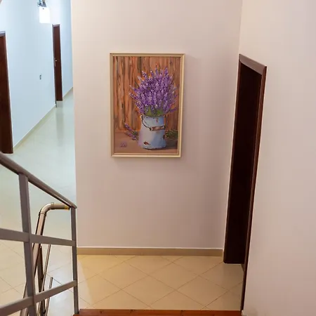 Inn Idi Vlore